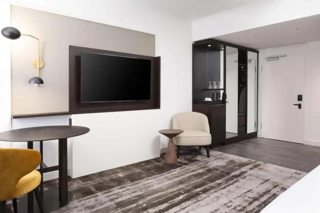hotel image 16