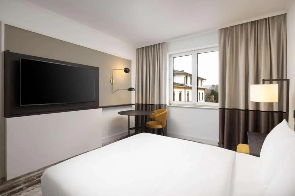 hotel image 8