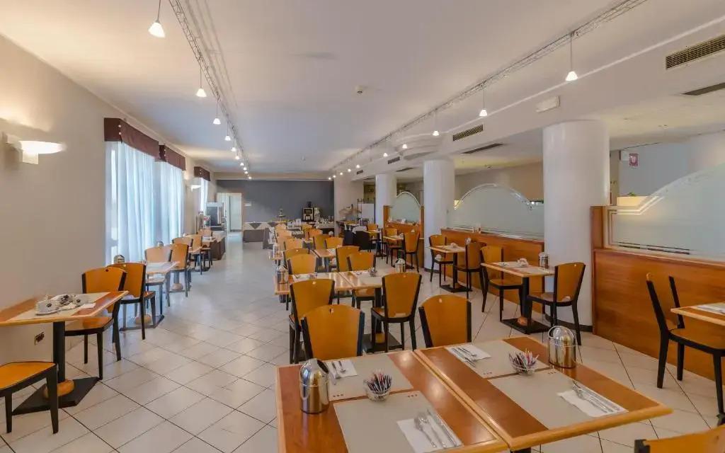 hotel image 8