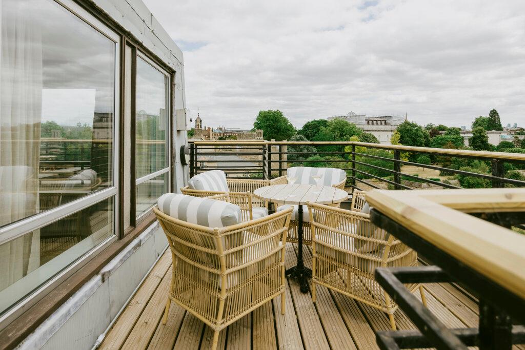 hotel image 8