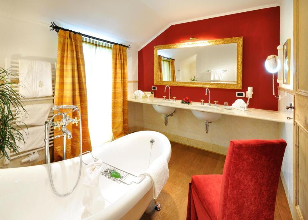 hotel image 18