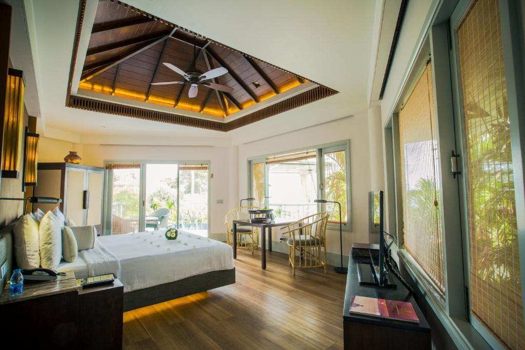 hotel image 10