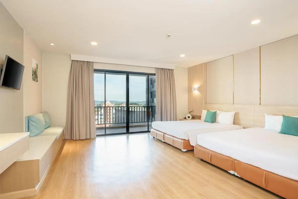 hotel image 10