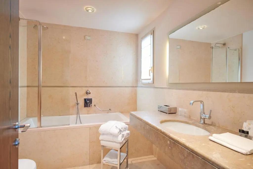 hotel image 26