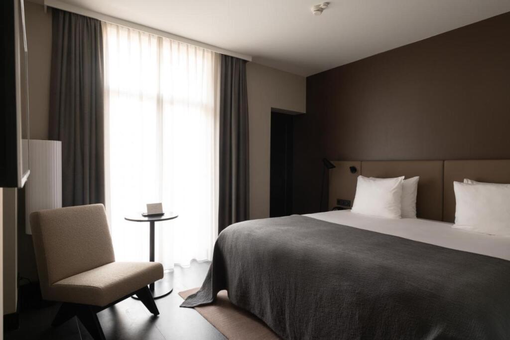 hotel image 18