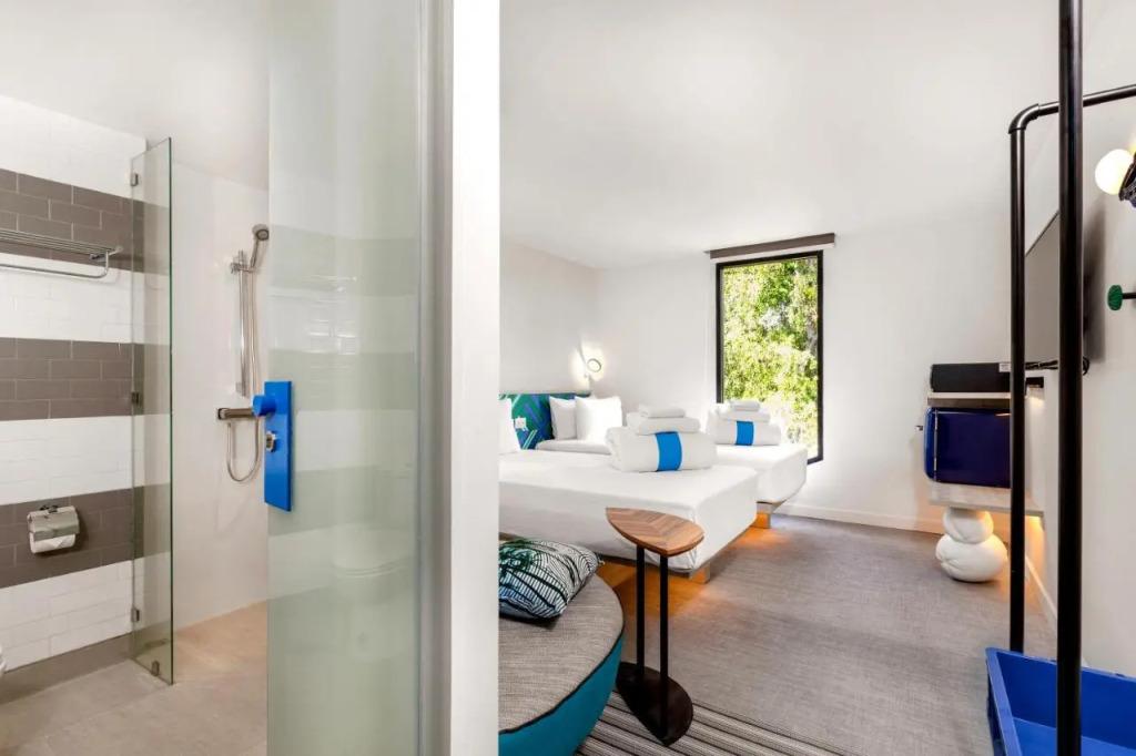hotel image 8