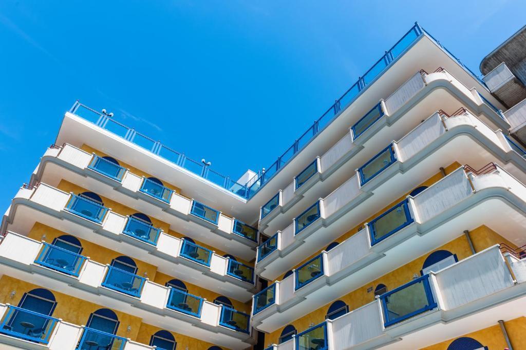 hotel image 9