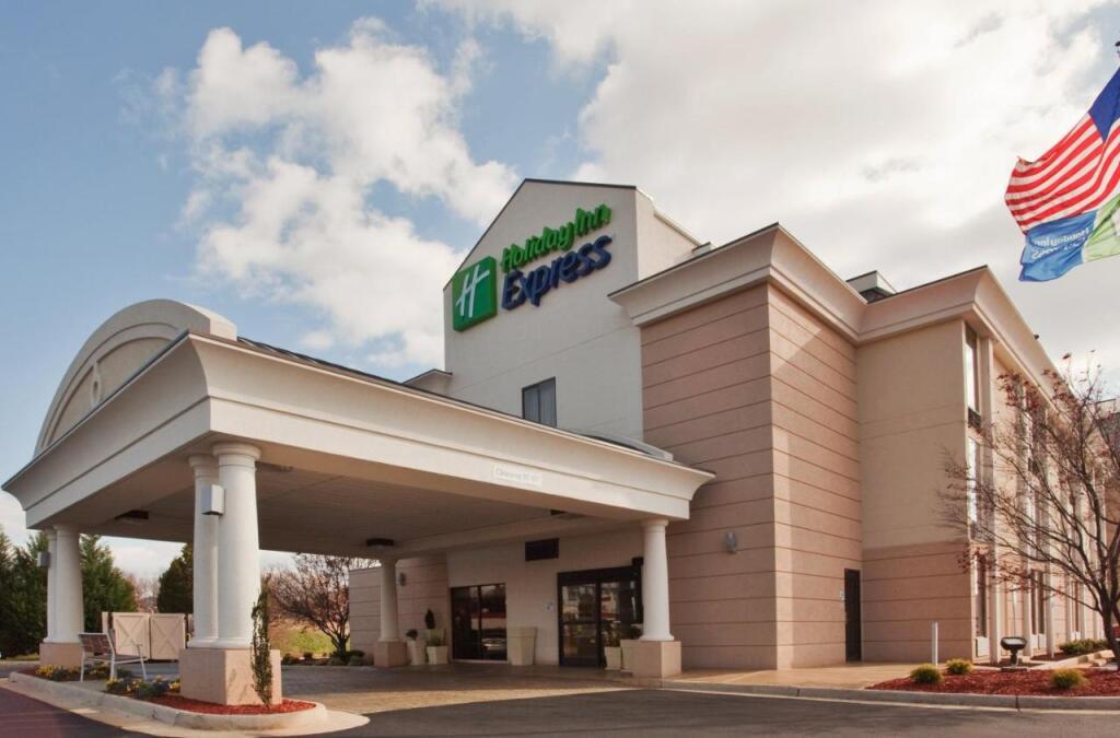 hotel image 8