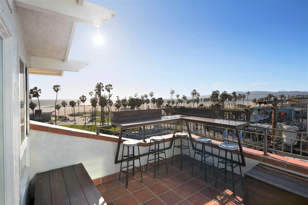 hotel image 16