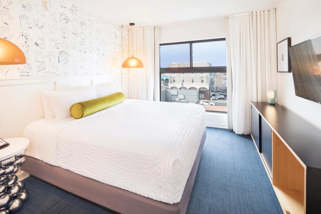 hotel