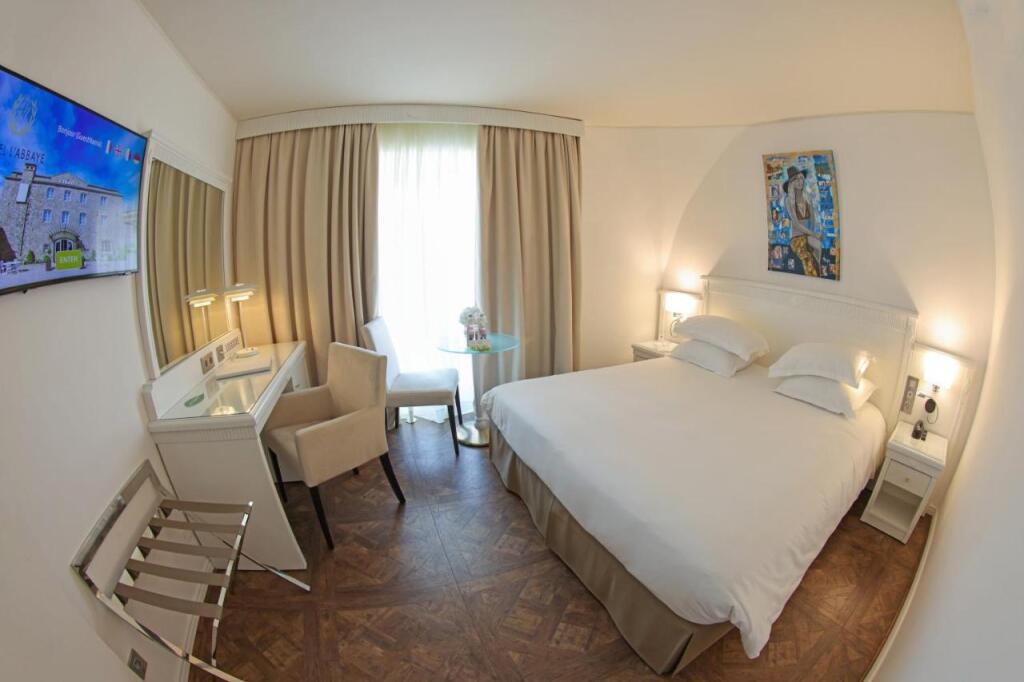 hotel image 14