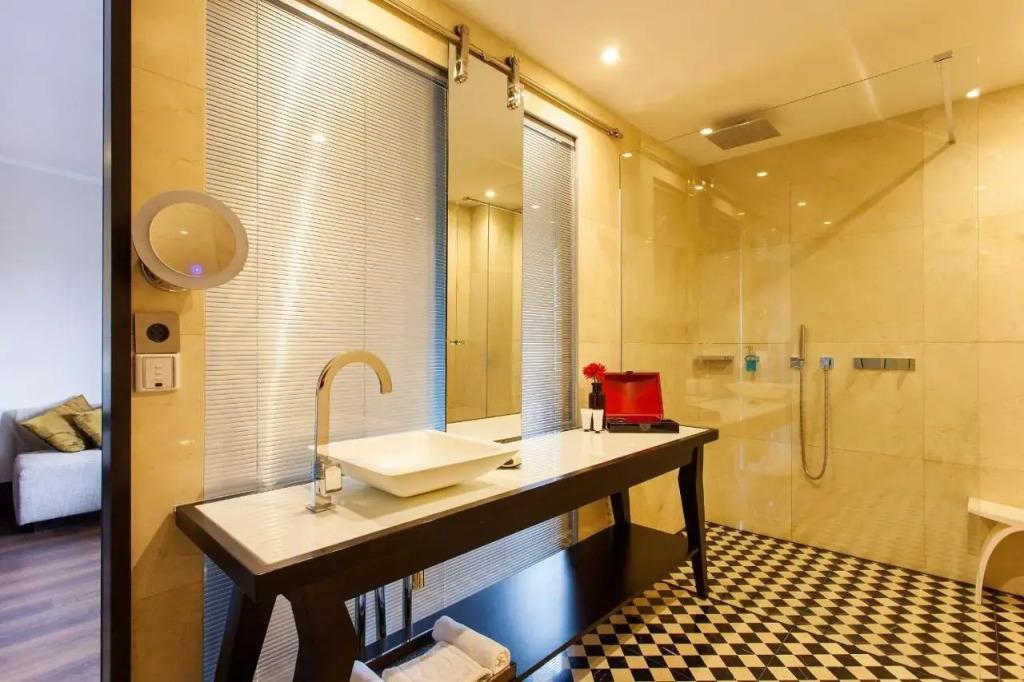 hotel image 24