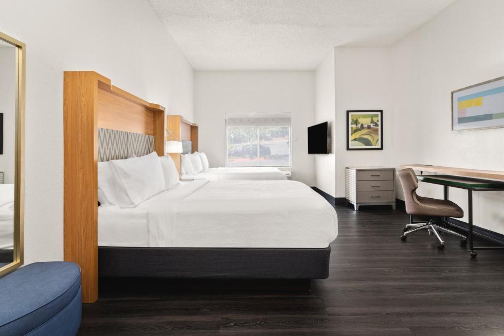 hotel image 8