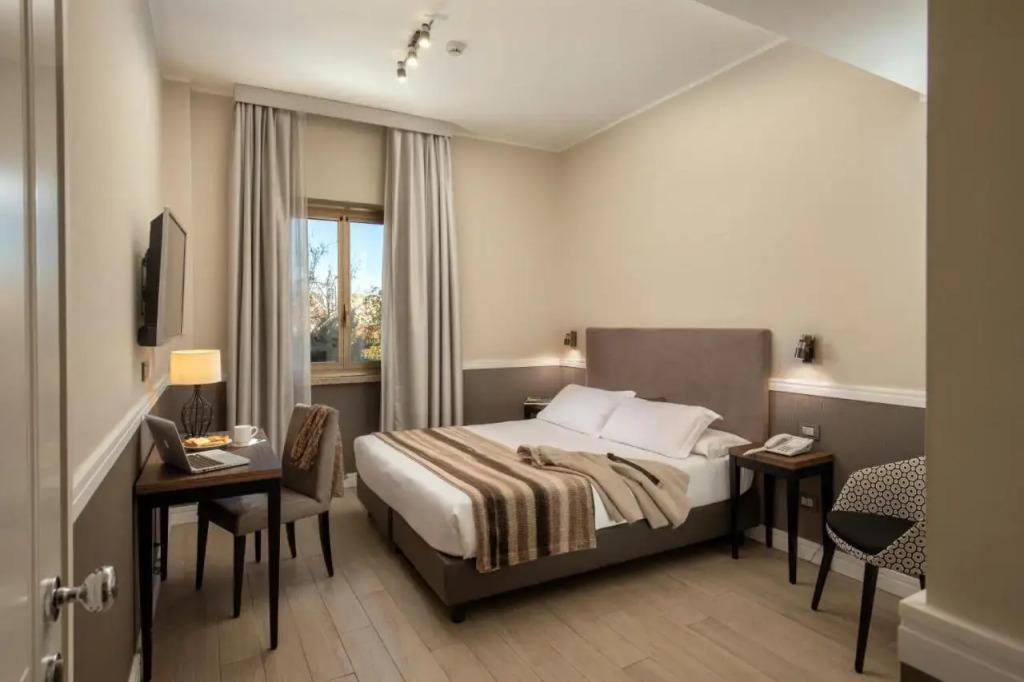 hotel image 9