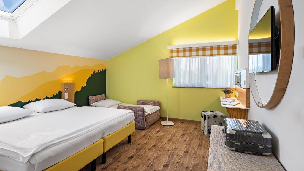 hotel image 12