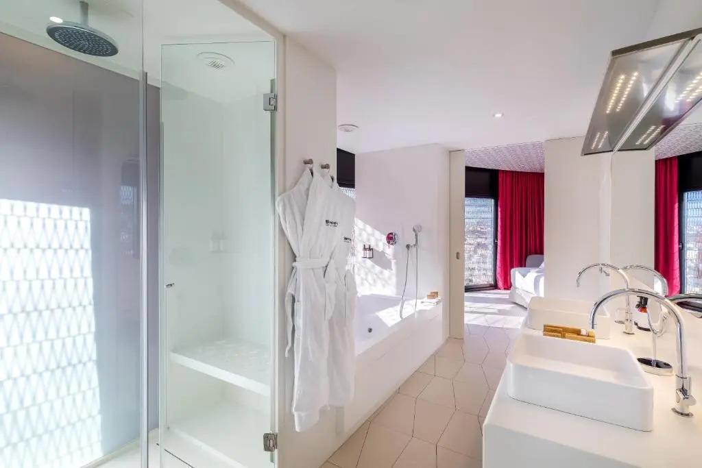 hotel image 11
