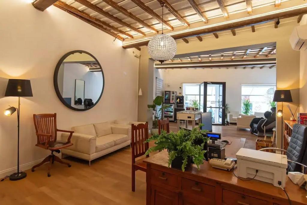 hotel image 9