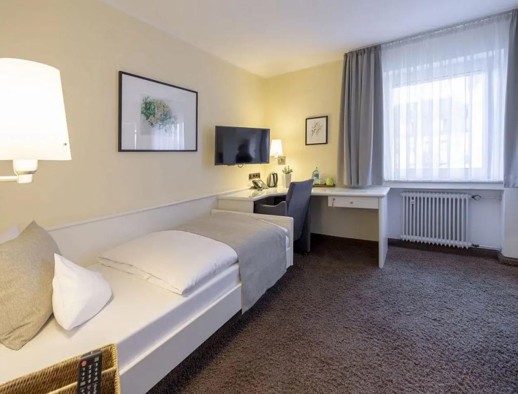 hotel image 10
