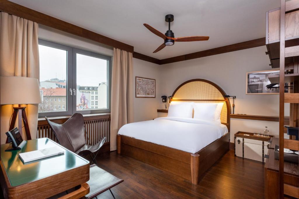 hotel image 6