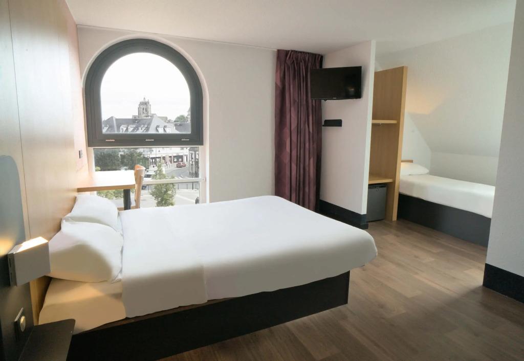 hotel image 16