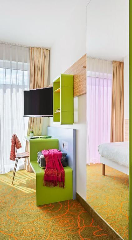 hotel image 10