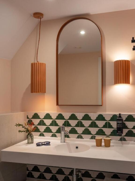 hotel image 12