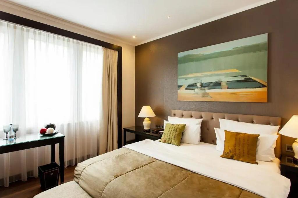 hotel image 13