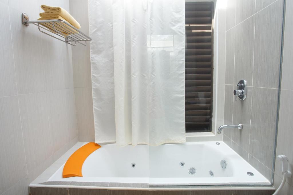 hotel image 9