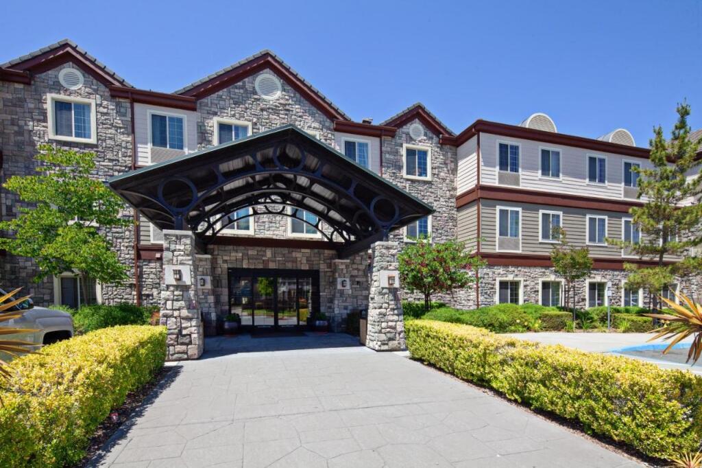 hotel image 11