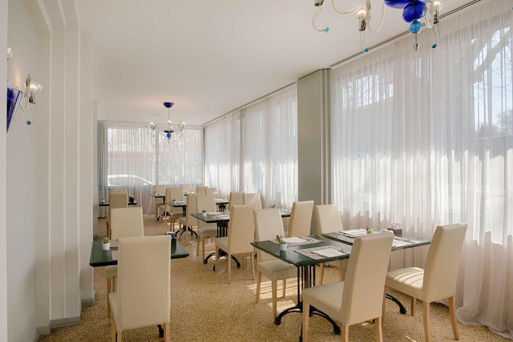 hotel image 32