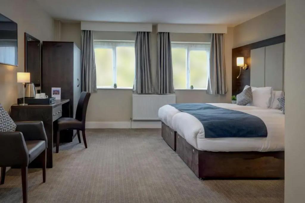 hotel image 13