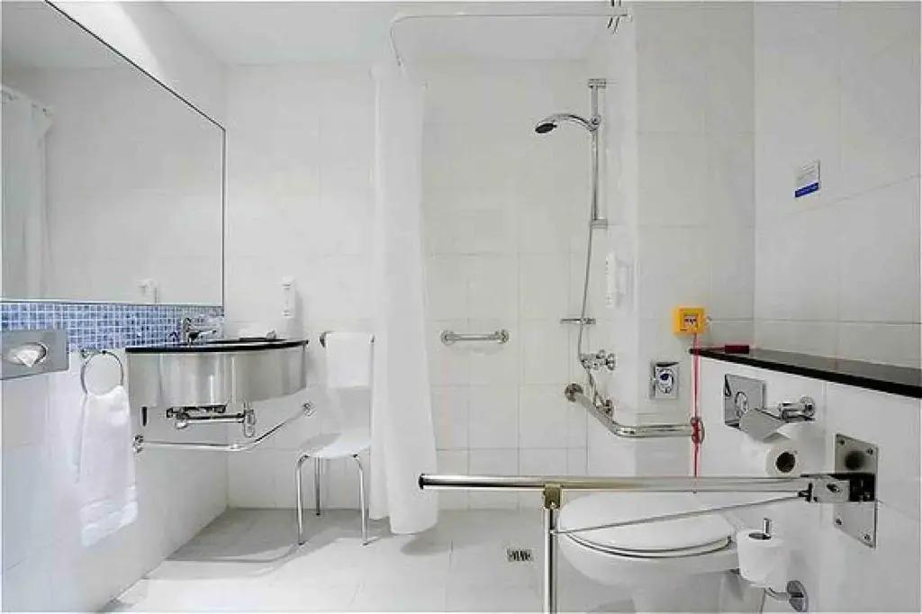 hotel image 13