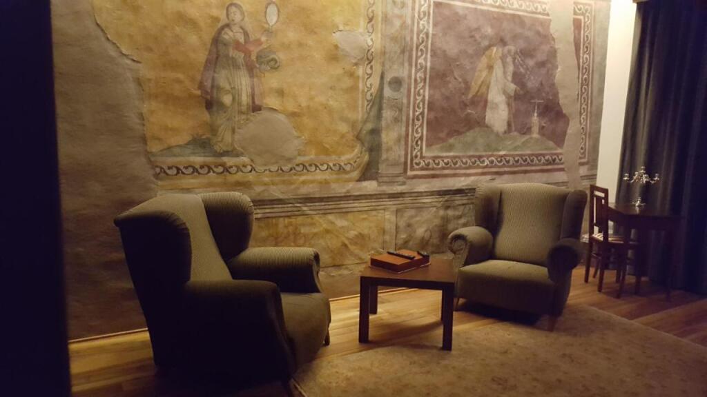 hotel image 16