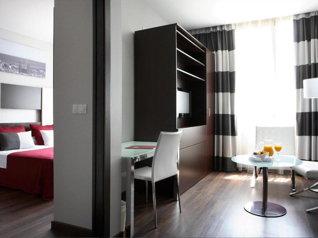 hotel image 12