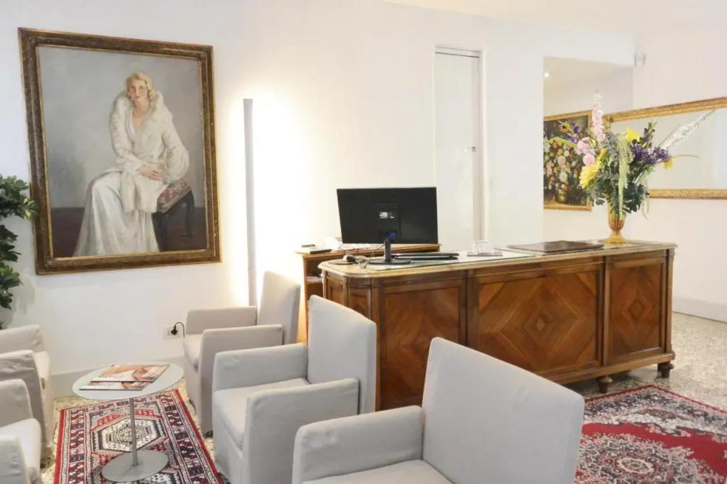 hotel image 16