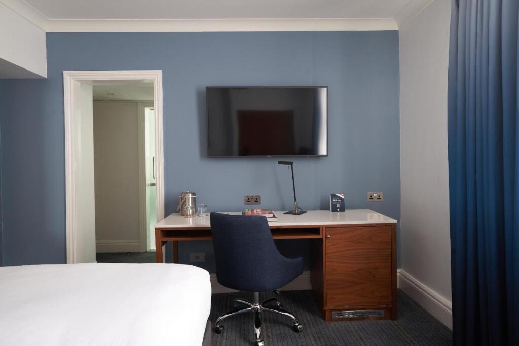 hotel image 13