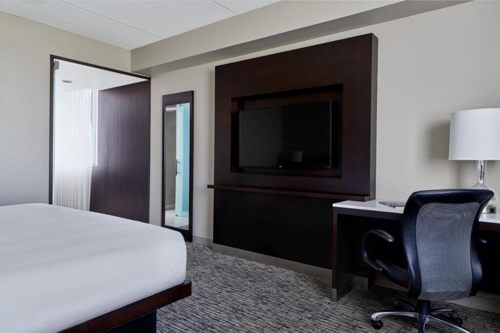 hotel image 36