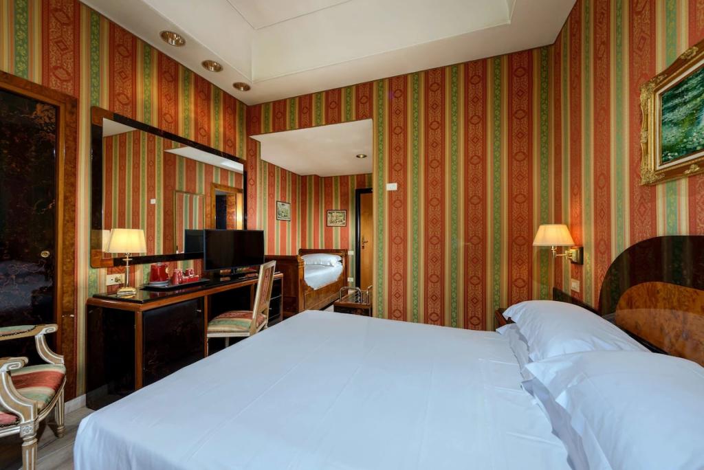 hotel image 19