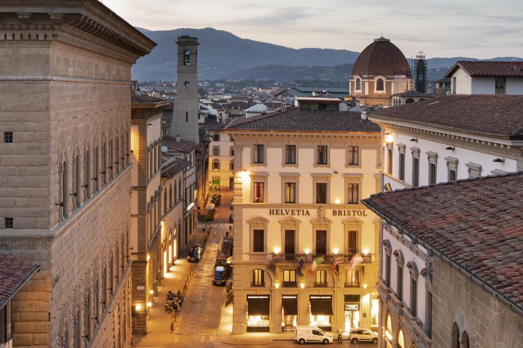 hotel image 16