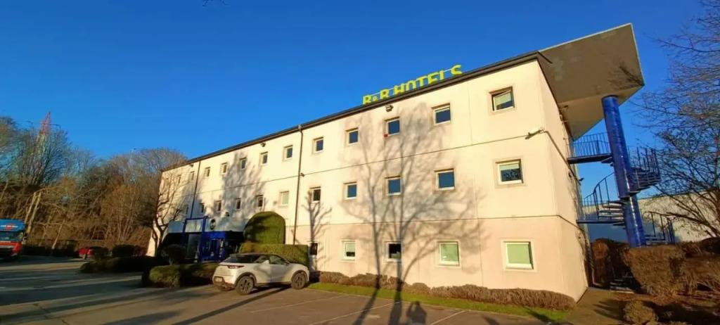 hotel image 9