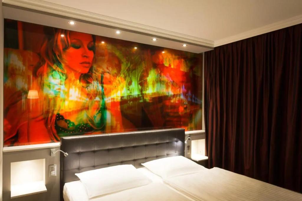 hotel image 13