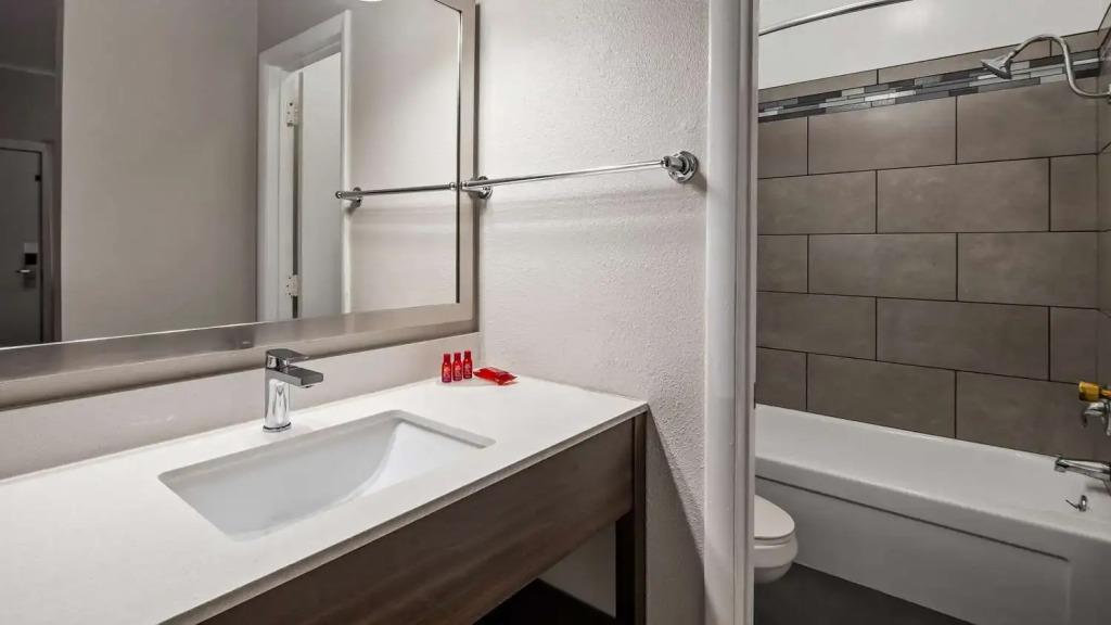 hotel image 13