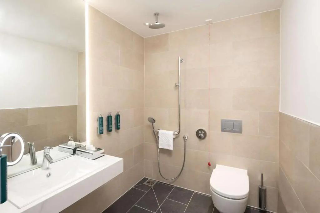 hotel image 12