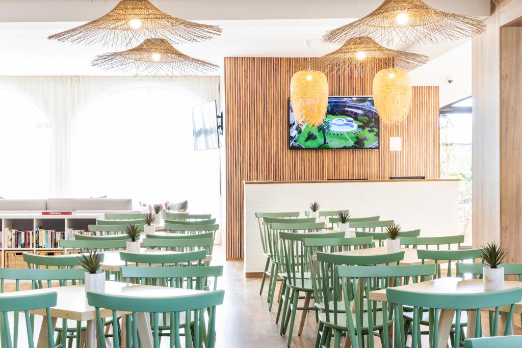 hotel image 12