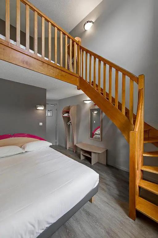 hotel image 16