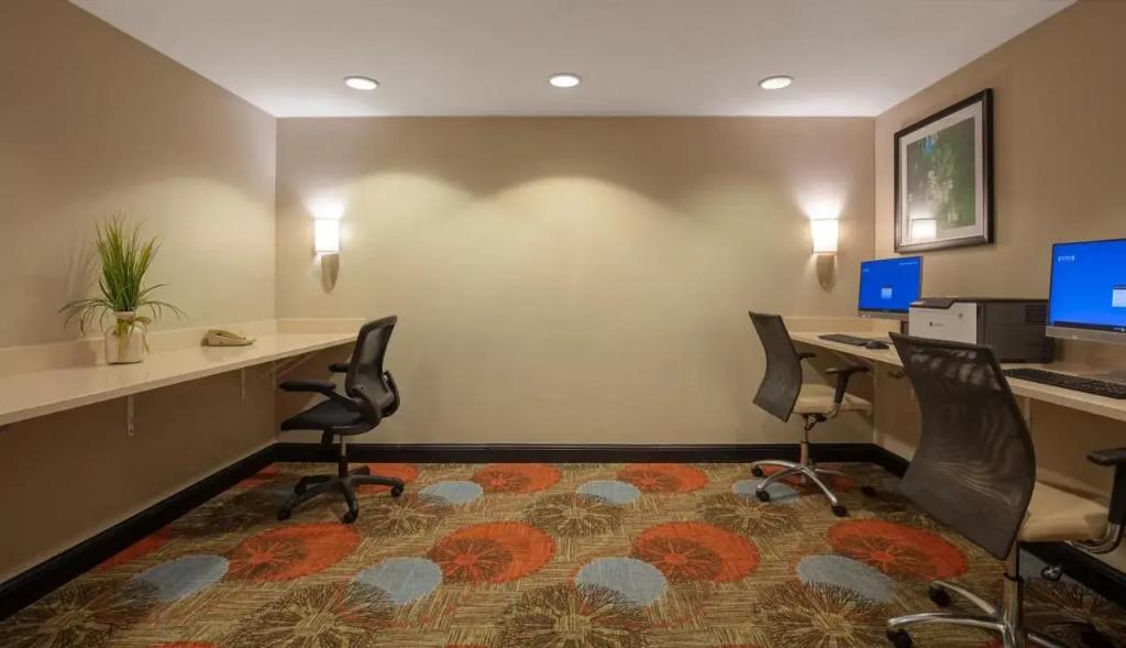hotel image 16