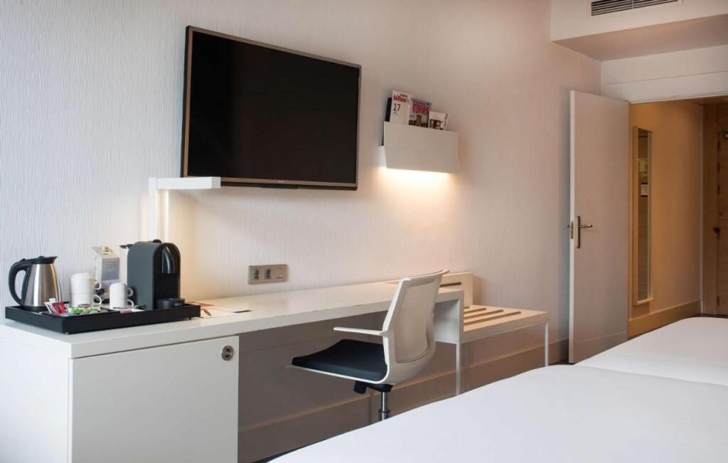 hotel image 13