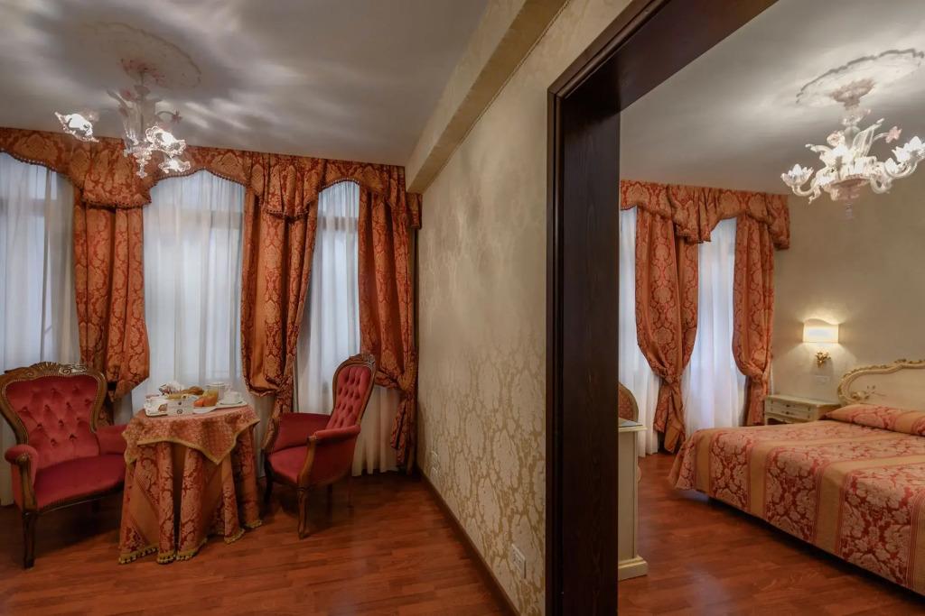 hotel image 13
