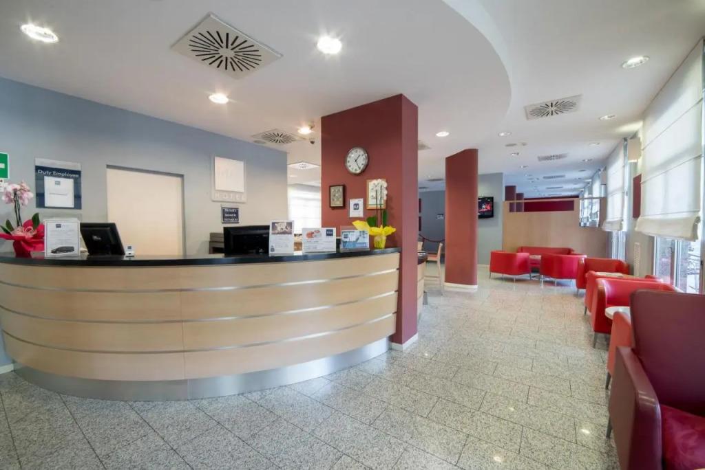hotel image 5