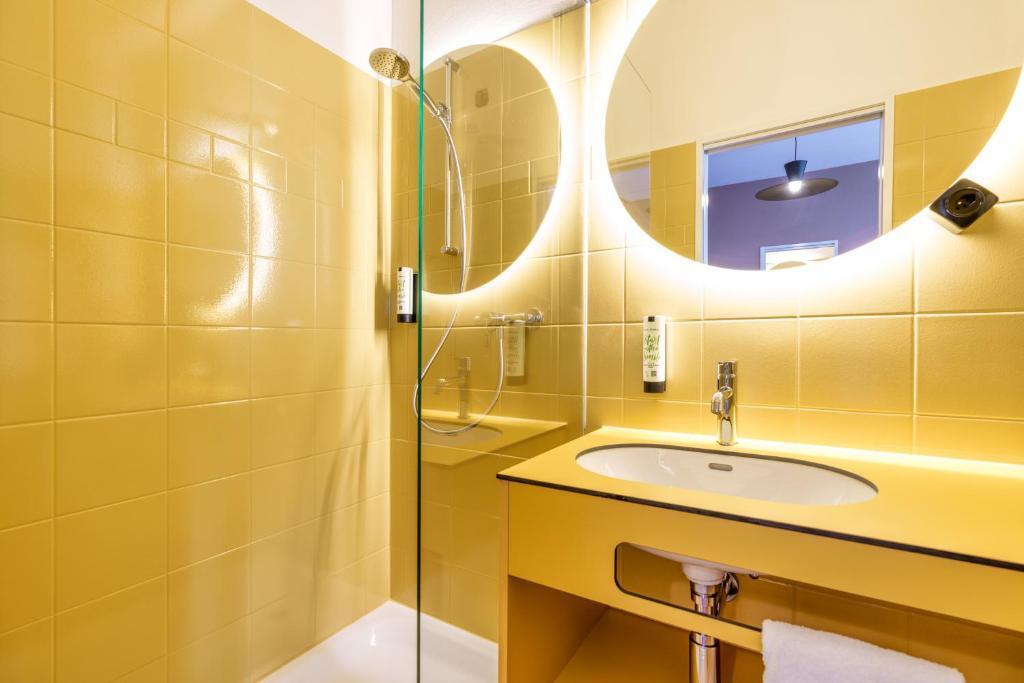 hotel image 9